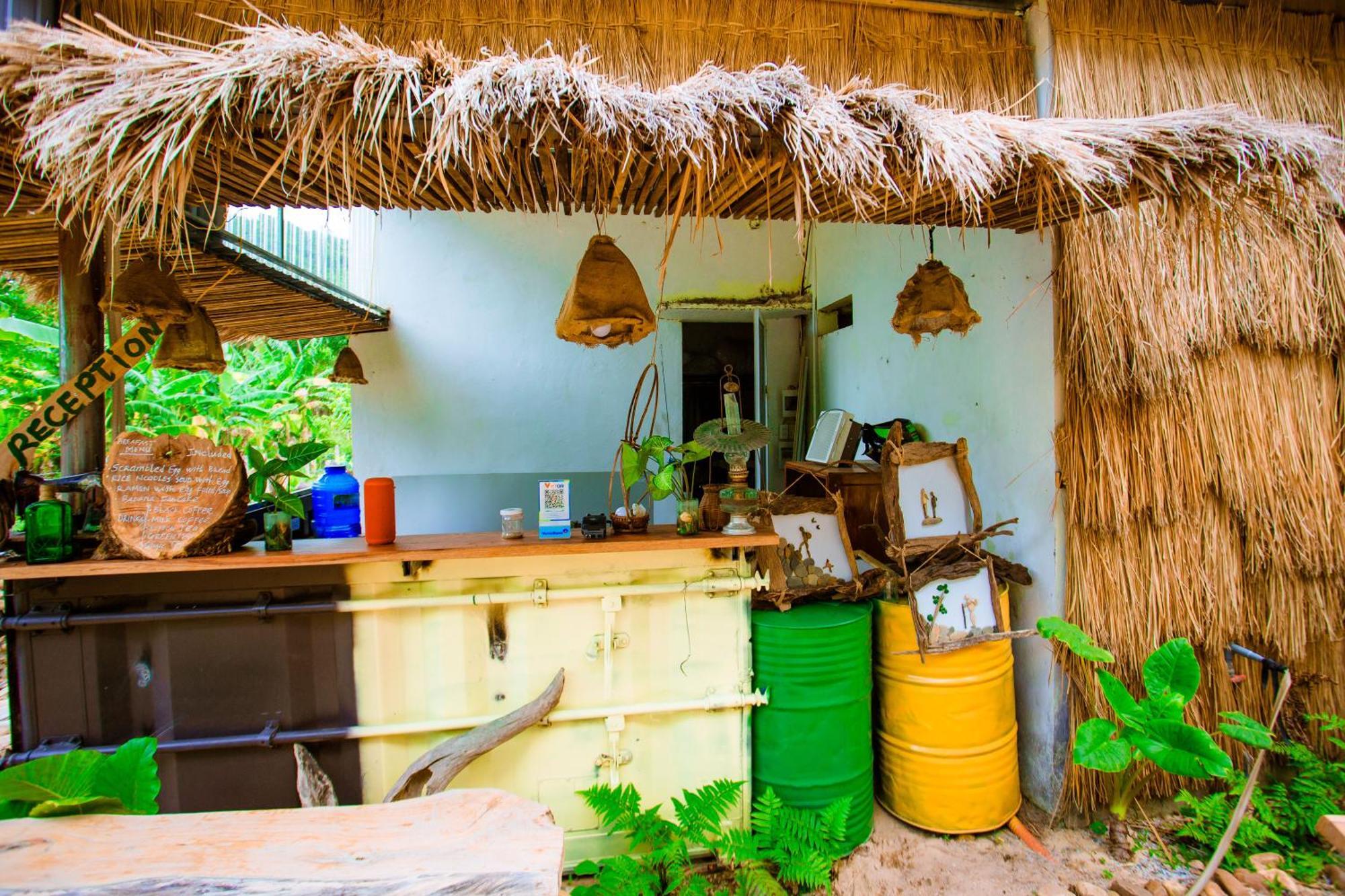 Phong Nha A Little Leaf Homestay Exterior foto